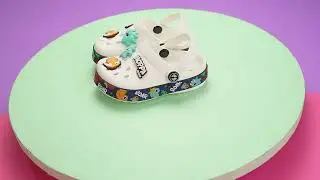 Hoppa Dino Clogs(White) Footwear: 360 Clog Presentation