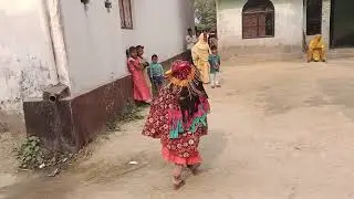 Khel madari wala aaya hai Khel dikhane