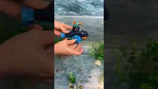 Dive into a #bathtime adventure with Wind-Up Submarine and Diver! 🌊 #auroraworld #toys #auroratoys