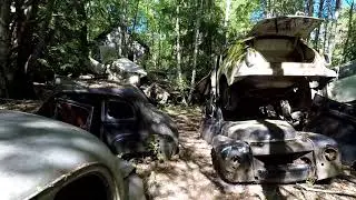 Ivan's junkyard. Mc utflykt, till Båstnäs Bilkyrkogård. Google Maps, Ivanssons Bilskrot, Båstnäs.
