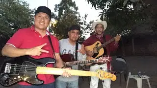 Guitarreando en Guamuchil