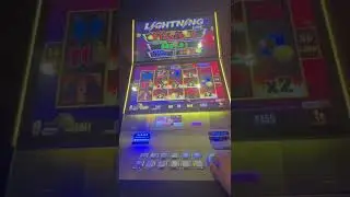 Lightning link bonus #reel #bonus #casino #shorts #slotmachine #viralvideo #slot #reelit #reels