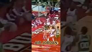 MICHAEL JORDAN Dunks on Larry Bird 🐐🏀 #michaeljordan #nba #shorts