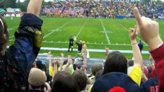 The Oil Thigh. Queen's Homecoming football game 2008.
