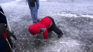 Avery on Ice - Hamburg Alster