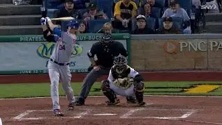 NYM@PIT: Syndergaard singles for first big league hit