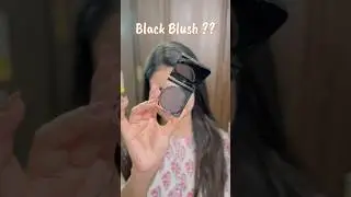 OMG a BLACK color BLUSH ? #makeuphacks #ashortaday