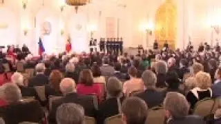 Putin awards people in science and culture