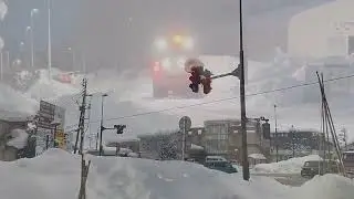 Chaos in Japan Today! 5 Meters of Super Snow Storm Buries Many Homes, Cars in Aomori
