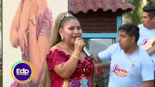 LOURDES FALCONI CON UNA SOLA MIRADA