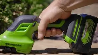 GreenWorks 24V 2-in-1 Cordless Grass Shrub Shear