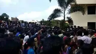 Protest in Hubli Karnataka student ibmr college  IBPS against rules