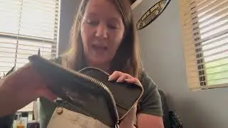 Unbox Personalized Passport Holder Wallet.mp4