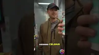 Unbelievable Orange Juice Vending Machine: Fresh and Cool Every Time