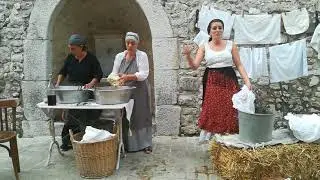 Spectacle Les lavandi&eacute;res de Tourrettes, Et&eacute; 1914