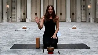 Morning Vinyasa Flow | 20-Min Yoga to Start Your Day Calm & Focused 