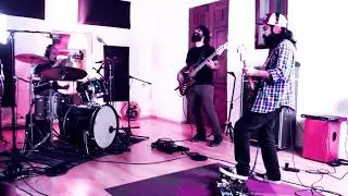 For Sho' - Tres Cabrones ft. Victor Mej&iacute;a
