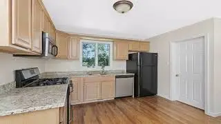 587 Main Street, Medfield, MA 02052