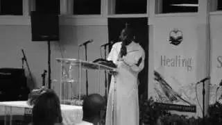 Pastor Elliott {Singing} - Lead Me @ (Christ Church Apostolic) Thanksgiving Service 2015