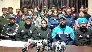 J&K (UT) Softball Association की अहम मुद्दे को लेकर प्रैस कॉन्फ्रेंस का आयोजन किया गया।