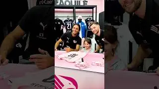Il saluto dei nostri tifosi a Tommy e Jere 🩷🖤