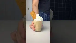 Here&rsquo;s how to make a lotus biscoff milkshake