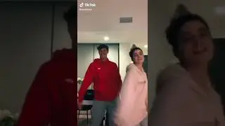 Dixie D&rsquo;Amelio and Noah Beck cuddling and dancing together on Tiktok
