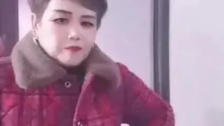 #一笑解千愁，半梦半醒。