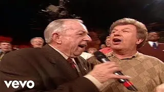 Bill & Gloria Gaither - The Heavenly Parade (Live)