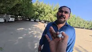 A small attempt to make people happy by giving them gifts(HINDI+URDU) 