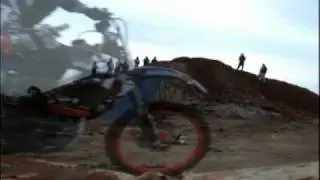 Matho Flips to Dirt (Bonus Footage Off FXT Underdogs)