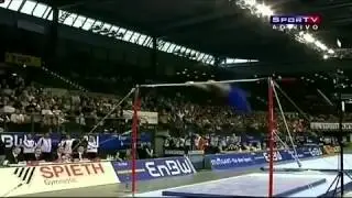 ？？？選手　鉄棒　ゲイロードひねり(ペガン)