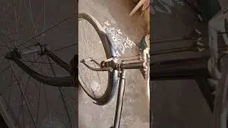 1955. Made in England. Raleigh Cycle.