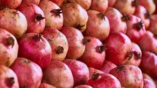 DIY Pomegranate Juice &ndash; Satisfying Hand Press Extraction (No Sugar)