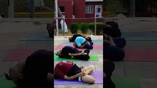 Matsyasana🧘&zwj;♀️ Advanced Yoga Class #shorts#viral #shortsviral #yogastudents #trending #yoga