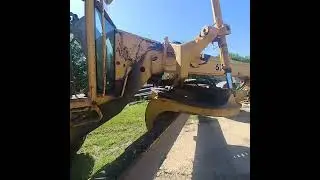 John Deere 670B Articulated Motor Grader