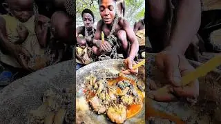 African Tribal Cooking and Eating Experience 🔥🌍 #shorts #africa #africanfood culture #villagelife
