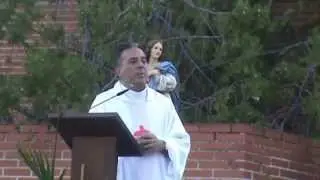 Padre Fidel Oñoro Predicación Eucarística