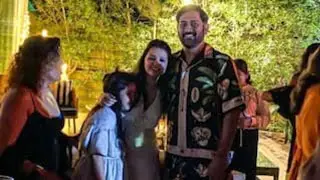 MS Dhoni: With whom did Dhoni celebrate New Year in Thailand? | I Love Cricket