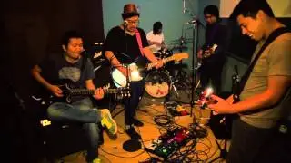 Brisom- Love Lost (Temper Trap Cover)