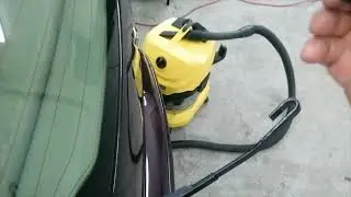 How to replace the rear wiper blade on a VW Polo