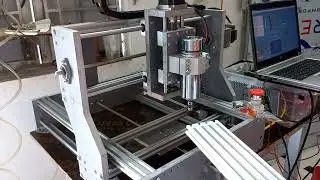 test cnc mini 590x500mm phạm vi chạy 420x340mm spindle 500w