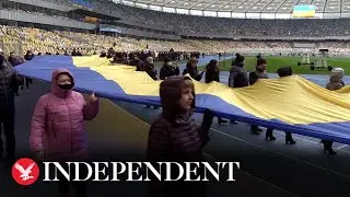 Ukrainians unfold 200 meter long national flag on new public holiday &lsquo;Unity Day&rsquo;