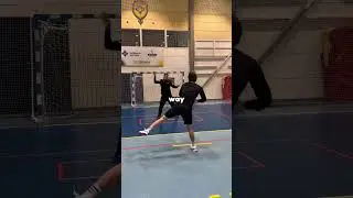 Почему гандбольные мячи такие липкие 😏🏐