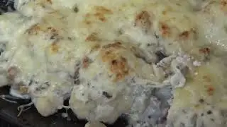 Coliflor gratinada con salsa Ricota, almendras y jamón 🥦 #coliflorvapor