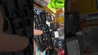 Tips, teardown. 2006-2009 Lexus RX400H Hybrid High Voltage Battery Fuse Relay Box G3843-48010