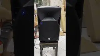 original TOPP PRO XCS-15A 2WAY ACTIVE LOUDSPEAKER PROGRAM POWER 800W PEAK POWER 1600W