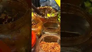 Spicy & Zesty Khmer Papaya Salad (Bok Lahong)