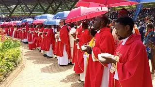 Best collection of soothing Holy communion hymns by Jinja Diocese on Martyrs' Day 2023, Namugongo.