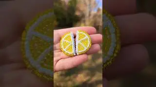 handmade Beaded Lemon earrings shop now at Etsy 🍋 perla_store_designs #holiday #gift